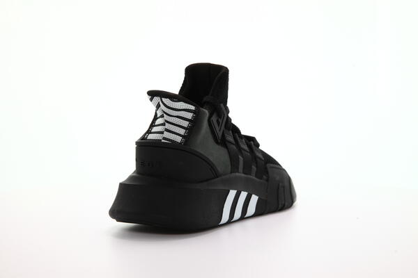 Originals eqt bask adv outlet trainers in black cq2991